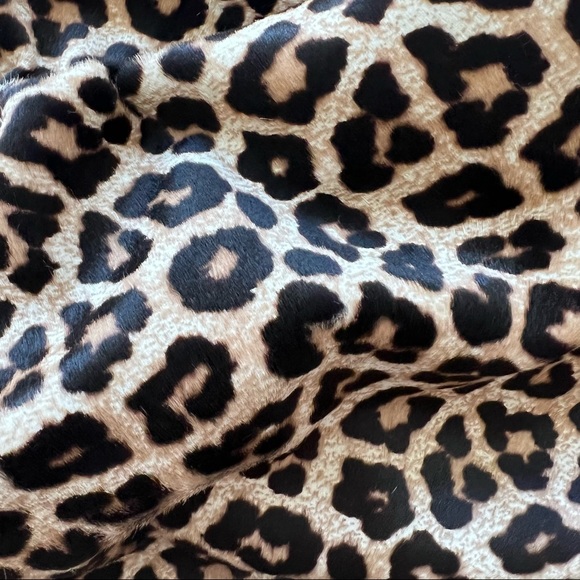 🐆 Theory Genuine Calf Hair Leopard Print Pencil Skirt❤️‍🔥 - Picture 2 of 7